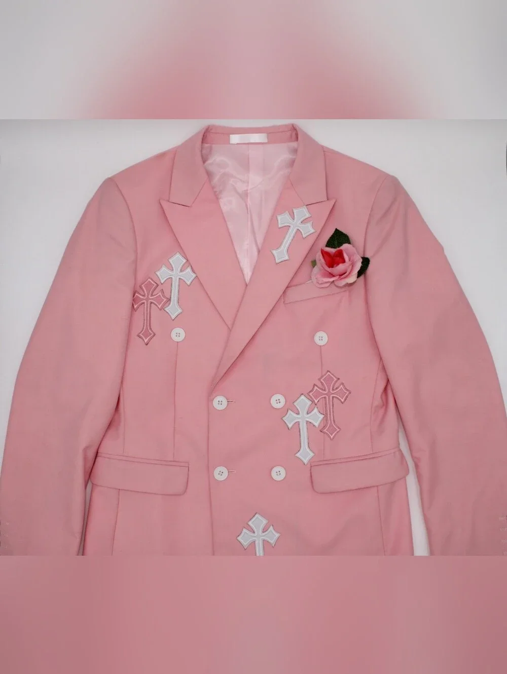 MOGU Pink Double Breasted 2-Piece Suit 30/29 Custom Cross Patches Prom Wedding